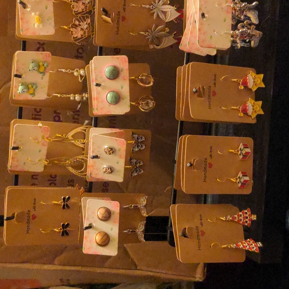 Assorted Earrings NEW HandMade - Picture 7 of 9